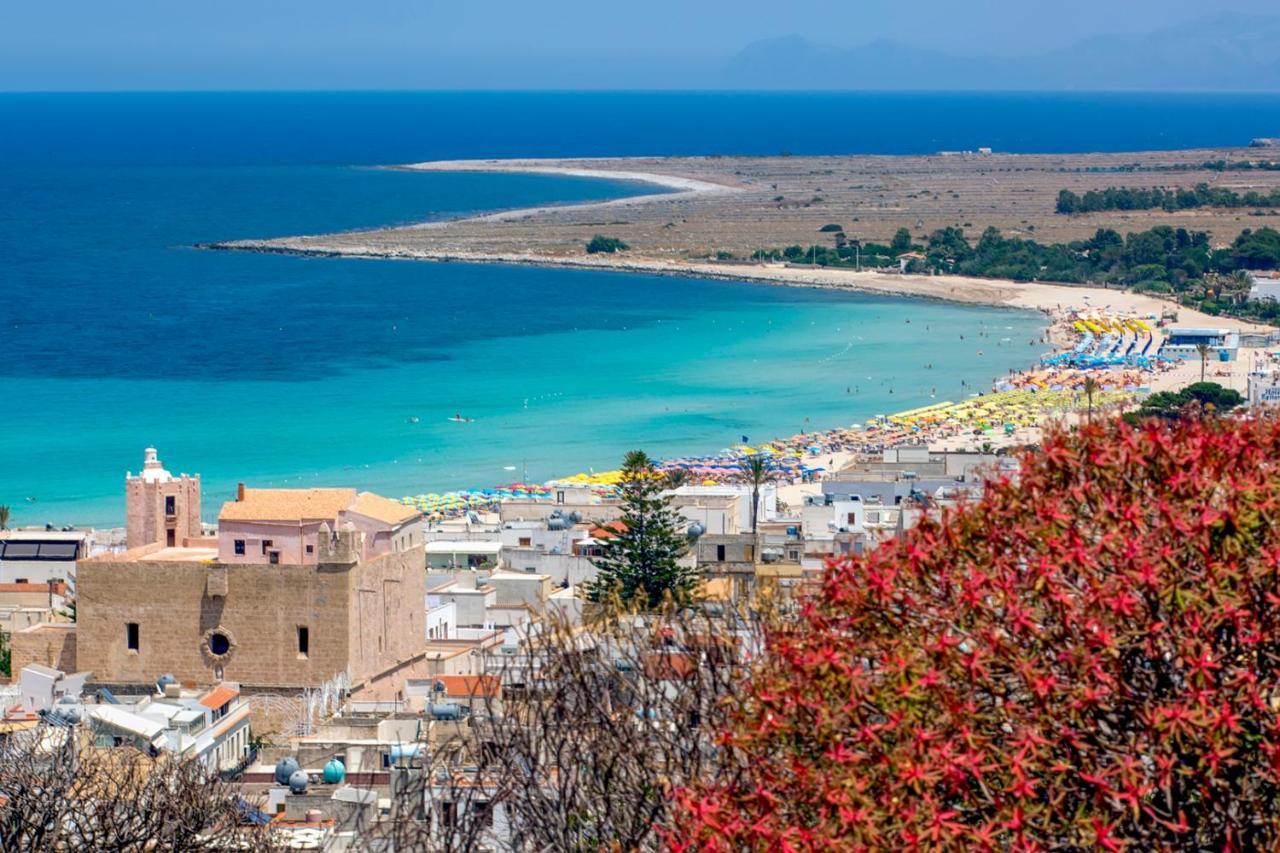 Perla Di Mare Appartamenti Castelluzzo Exteriér fotografie