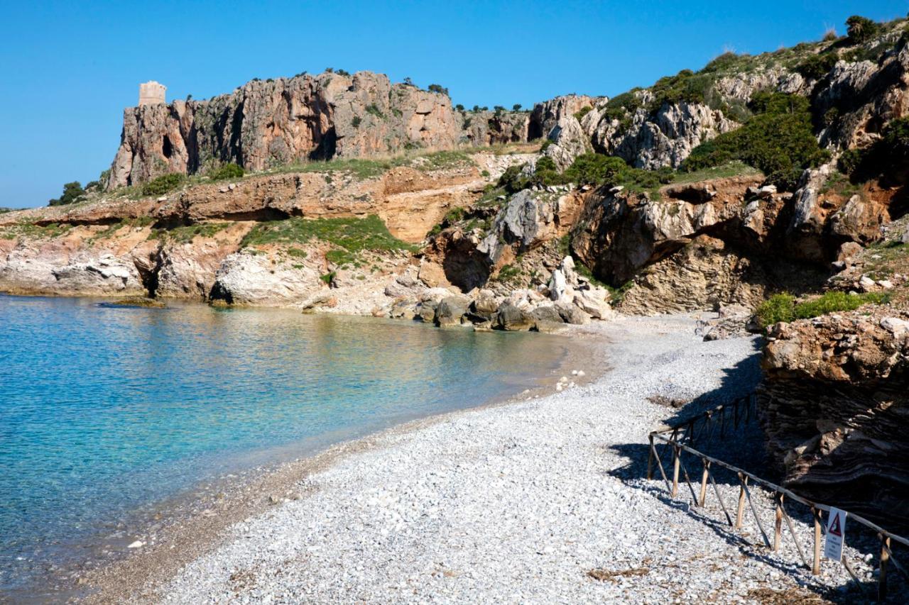 Perla Di Mare Appartamenti Castelluzzo Exteriér fotografie